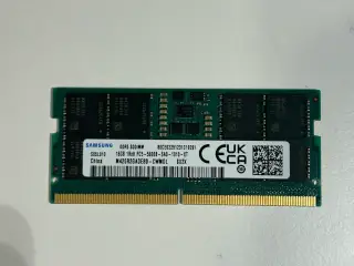 Samsung 16GB DDR5 5600 MT/s SODIMM RAM