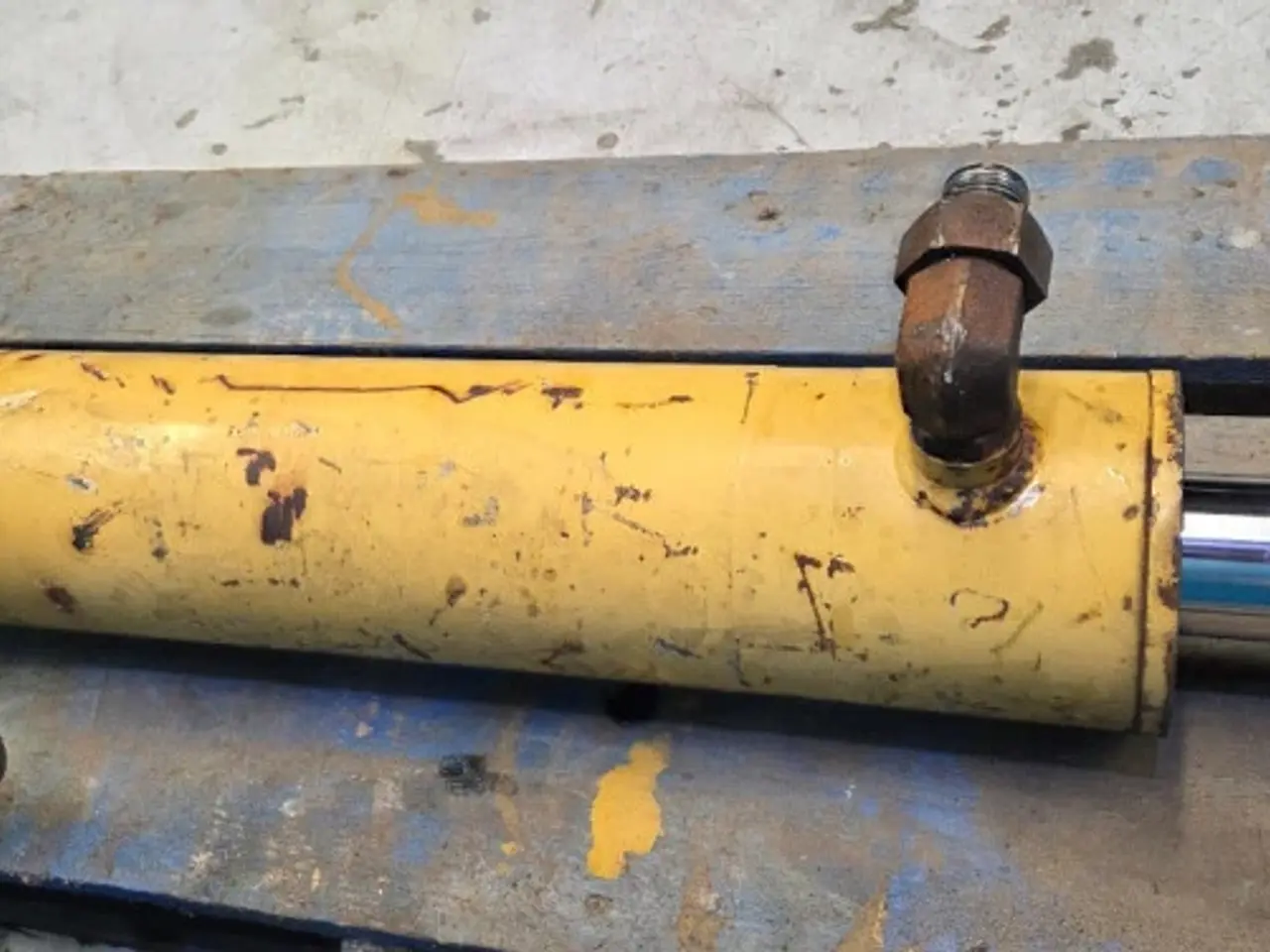 Billede 10 - Ford 675D Cylinder F1NNB577BA