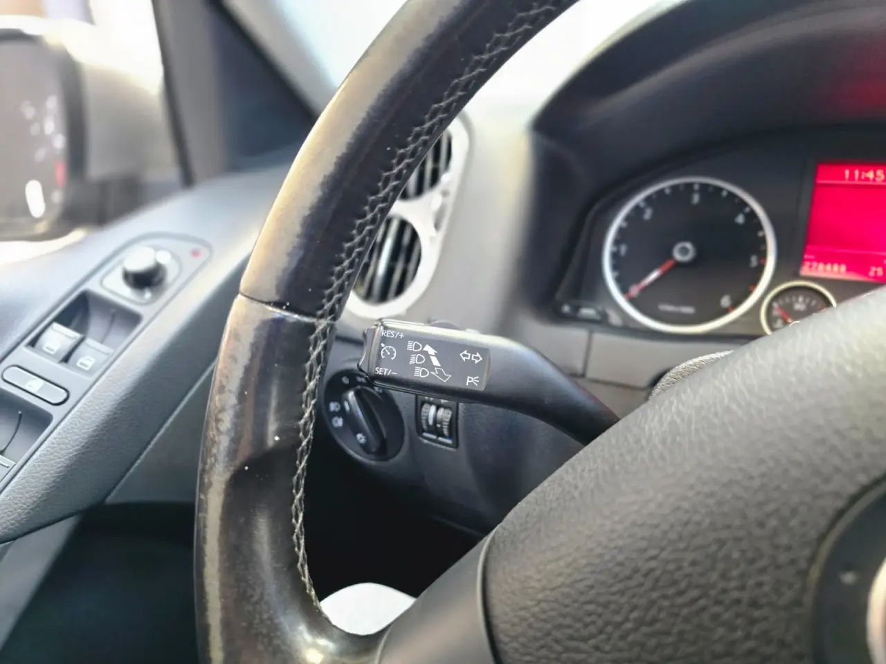 Billede 11 - VW Tiguan 2,0 TDi 140 Sport & Style 4Motion