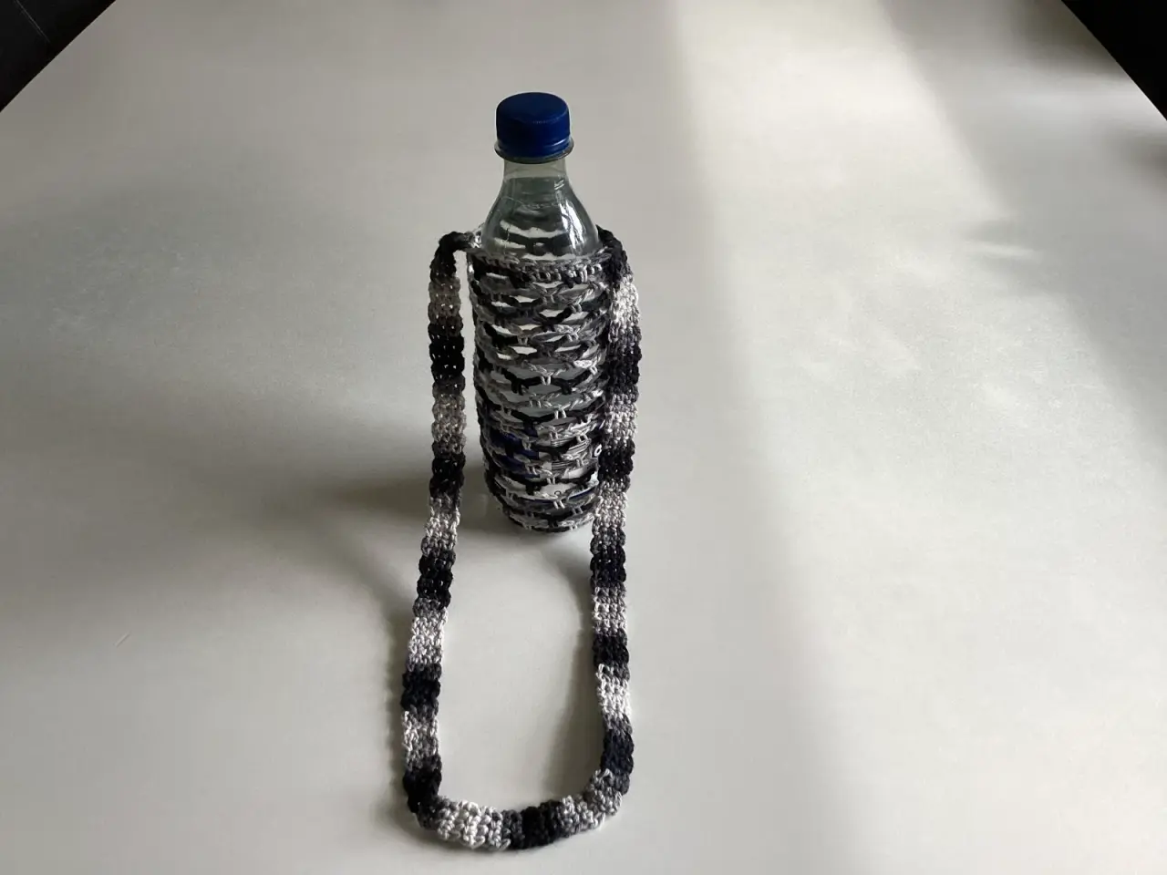 Billede 2 - Flaskeholder/mobilholder med skulderrem