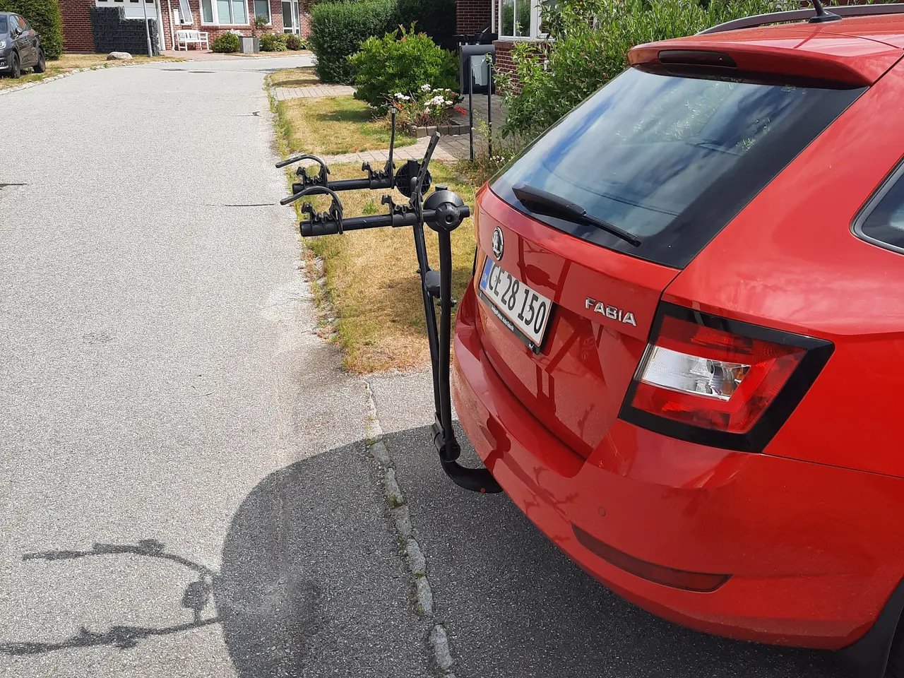 Billede 4 - Thule cykelholder til anhængertræk til 2 cykler
