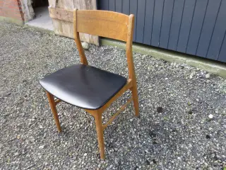 1 stk Teakstole med sort læder