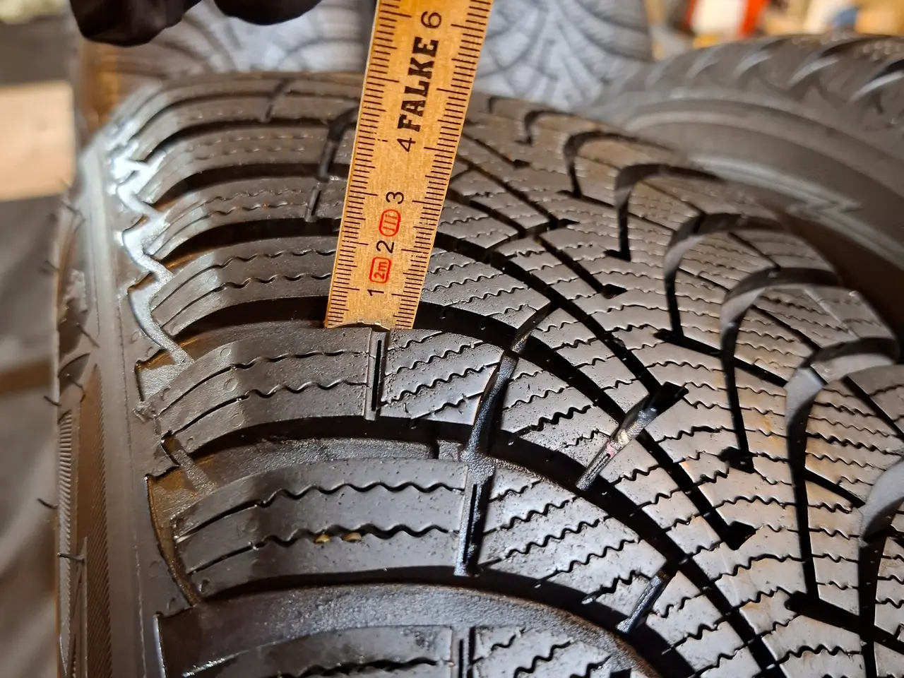 Billede 7 - 5x114.3 4 flotte Goodyear UltraGrip 9+ vinterhjul 