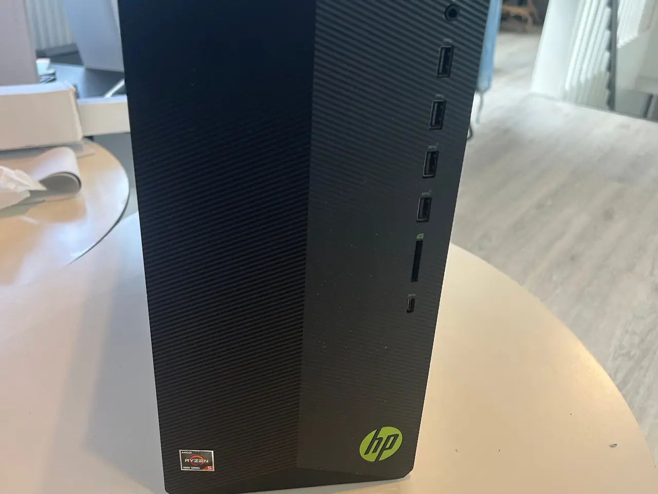 Billede 1 - Stationær computer
