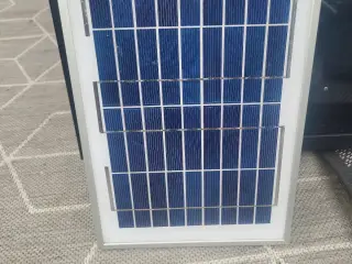 solceller ventilation store 450kr lille 150kr