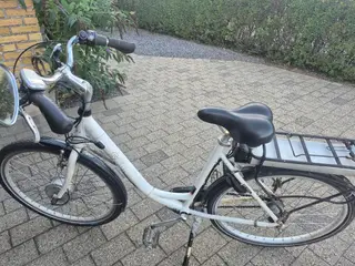 Fin el-cykel i god stand.