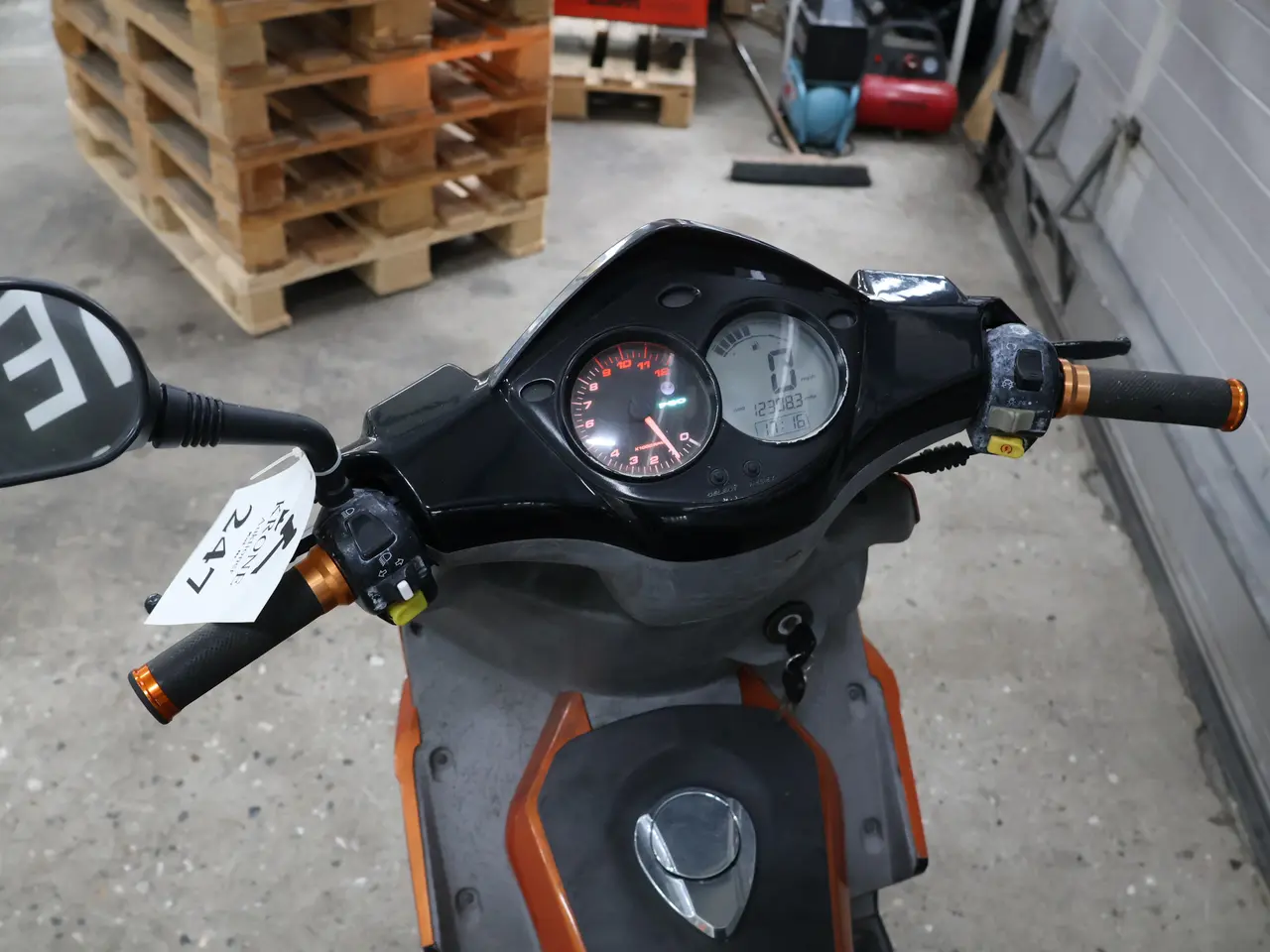 Billede 5 - PGO G-Max årg 2009 lille knallert, kørt 12308km,