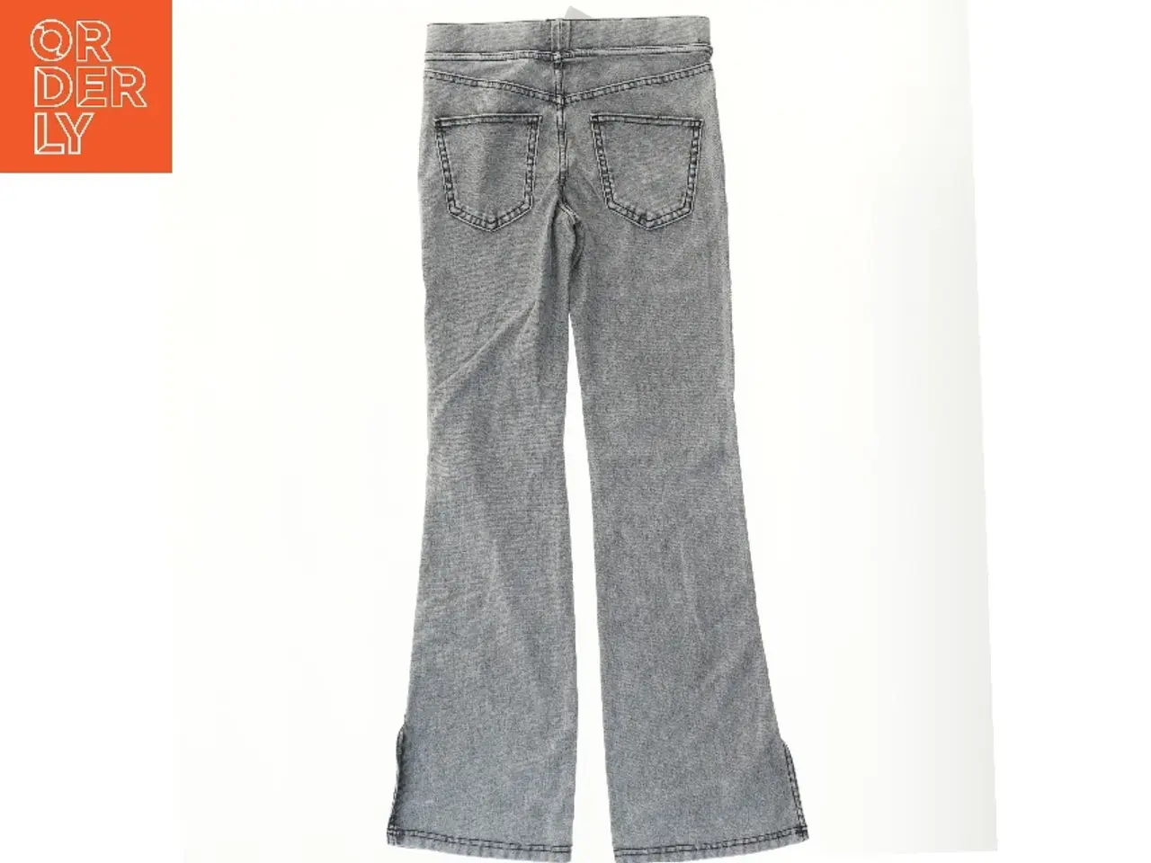 Billede 2 - Grå bukser med lommer fra H&M (str. 146)