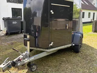 Humbaur Zephir Aero 2400 hestetrailer fra 2019 sæl