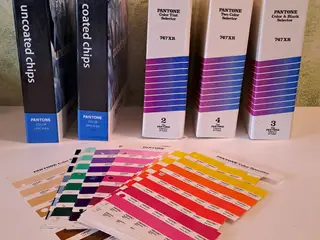 PANTONE Chip bøger