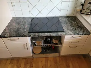 Flot granit køkken bordplade 140x62..NEDSAT