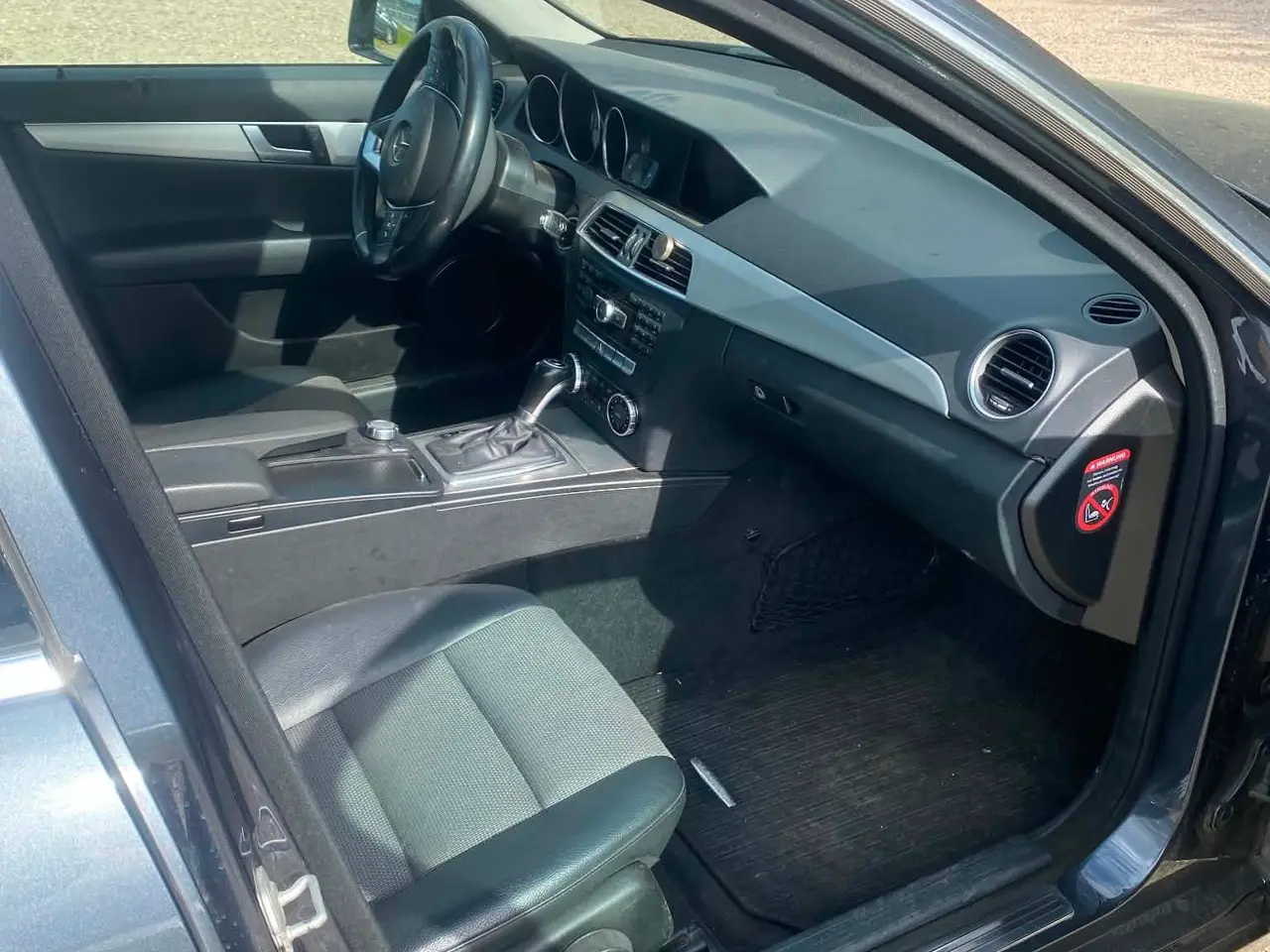 Billede 7 - Yderst velholdt Mercedes Benz c220 2013