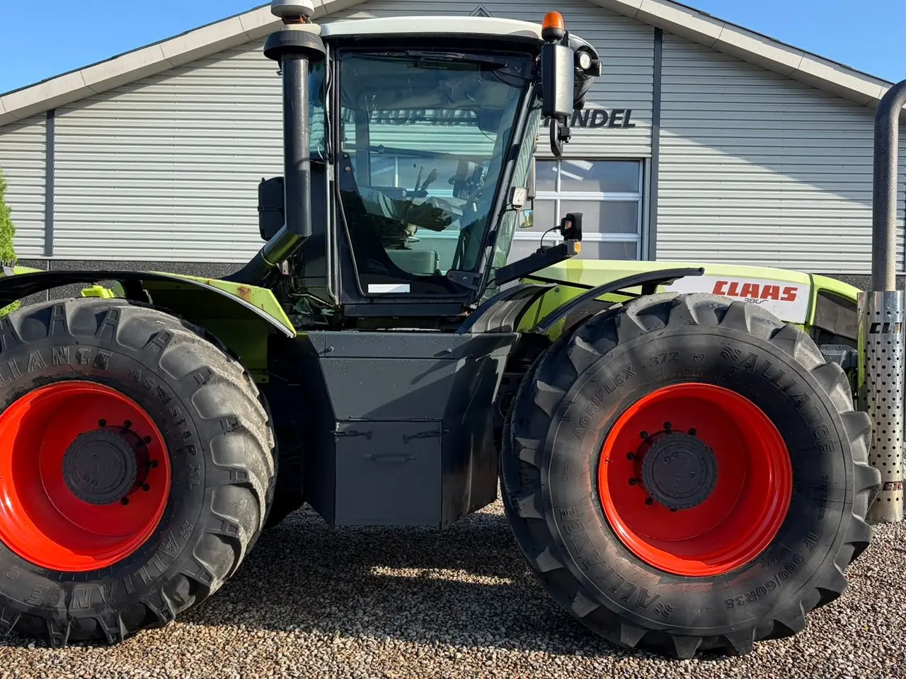 Billede 2 - CLAAS XERION 3800 Med frontlift