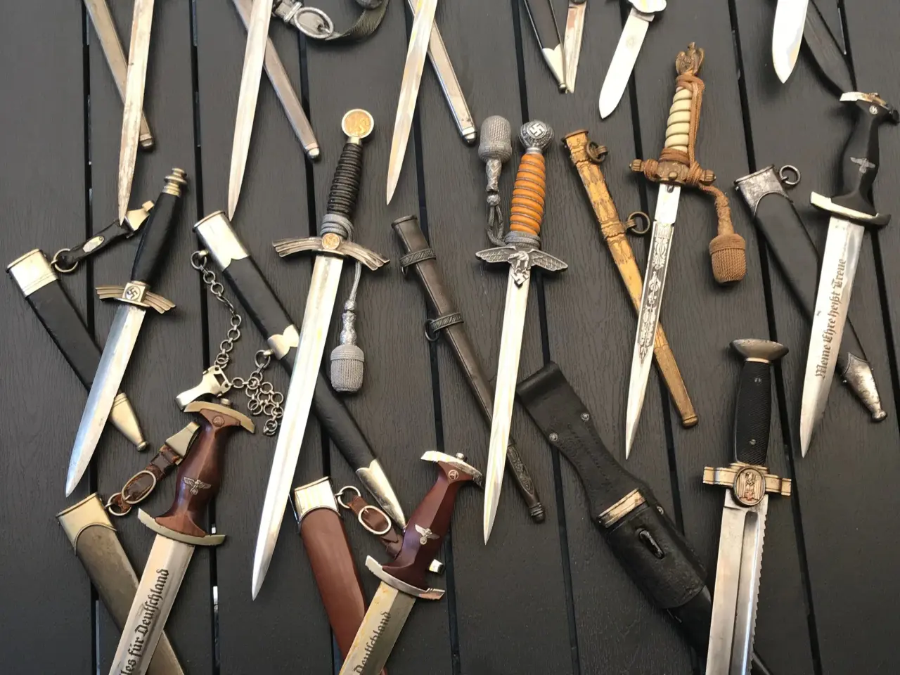 Billede 1 - Militaria Købes/Vurderes: Blankvåben