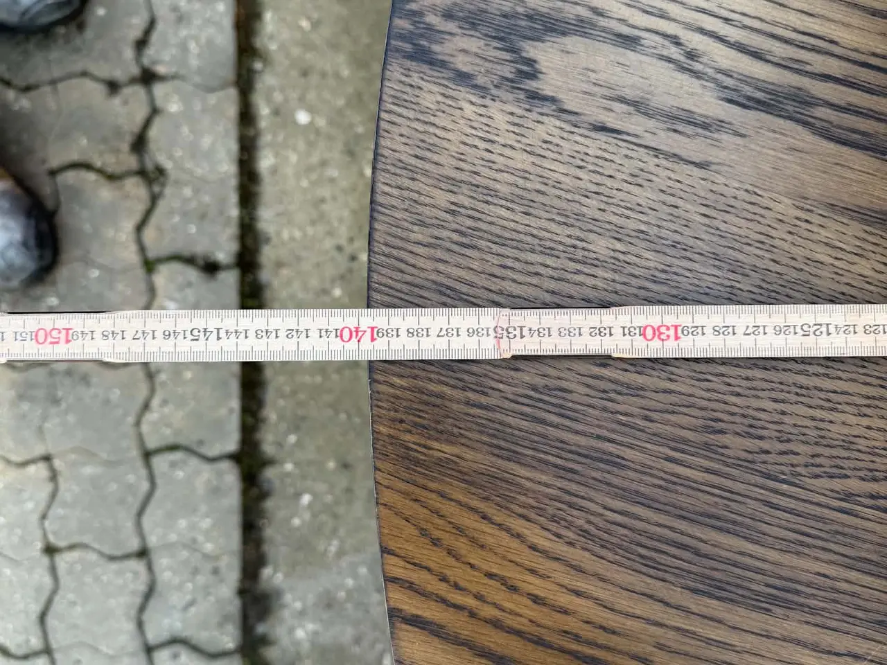 Billede 5 - Rundt mørk bejset spisebord
