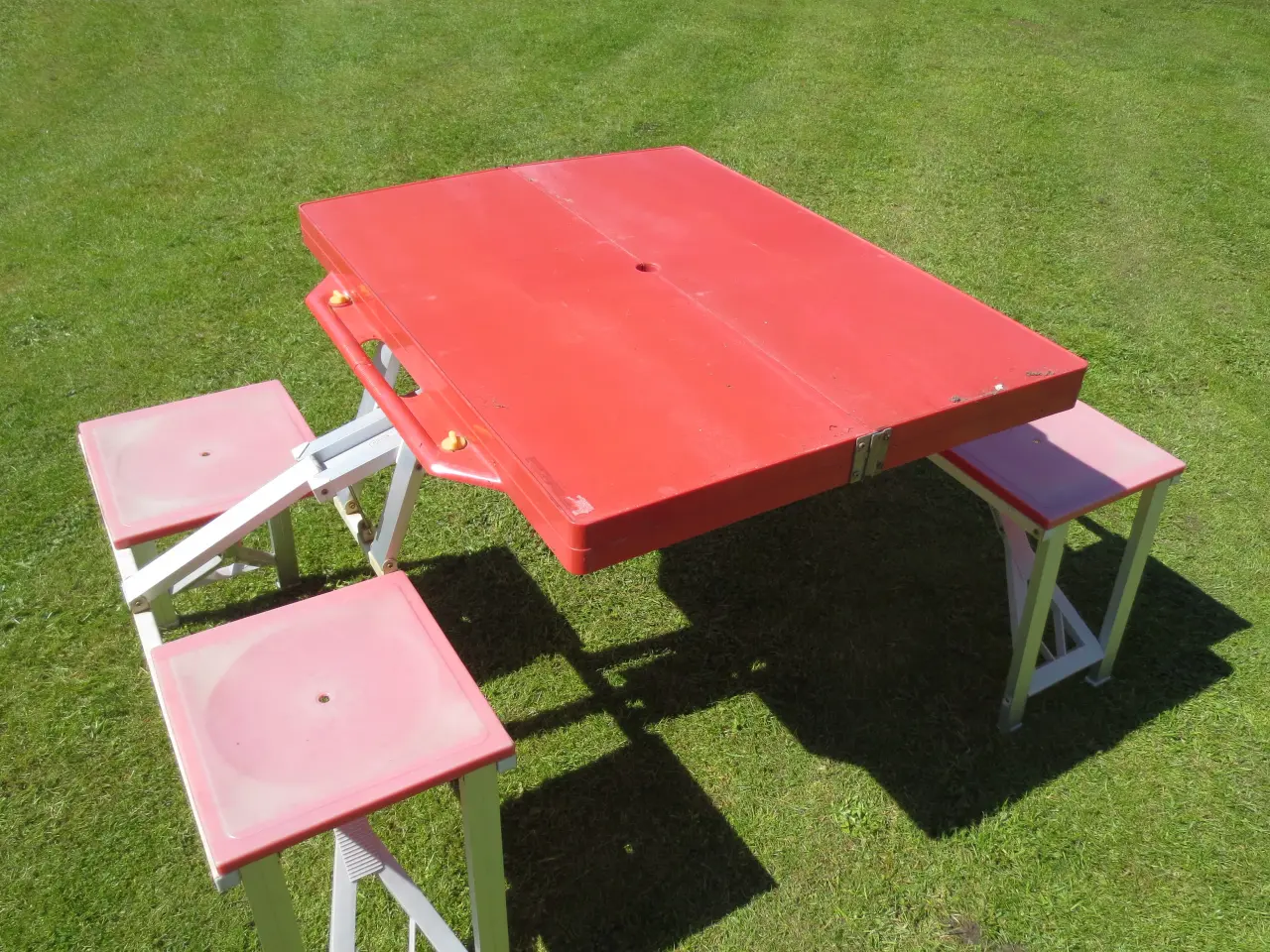 Billede 5 - 1 stk Retro Camping Bord/Bænk sæt