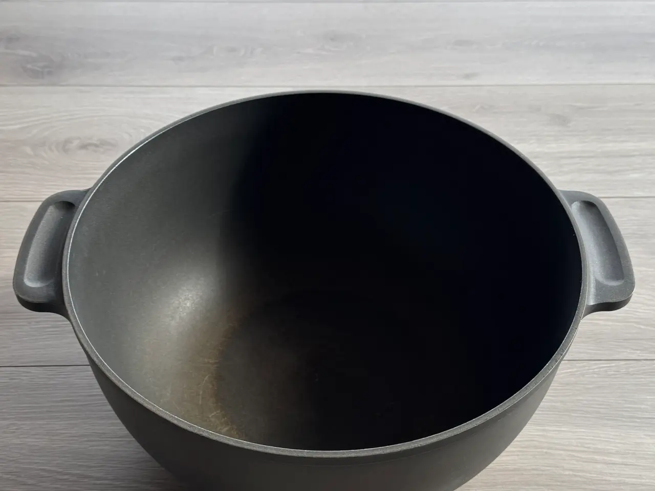 Billede 2 - Støbejernsgryde med Pyrex glaslåg 8 liter