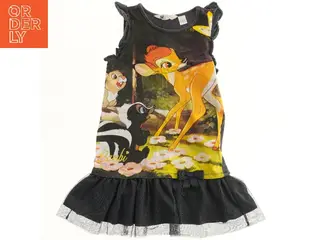 Kjole med Bambi-motiv fra H&M (str. 122)