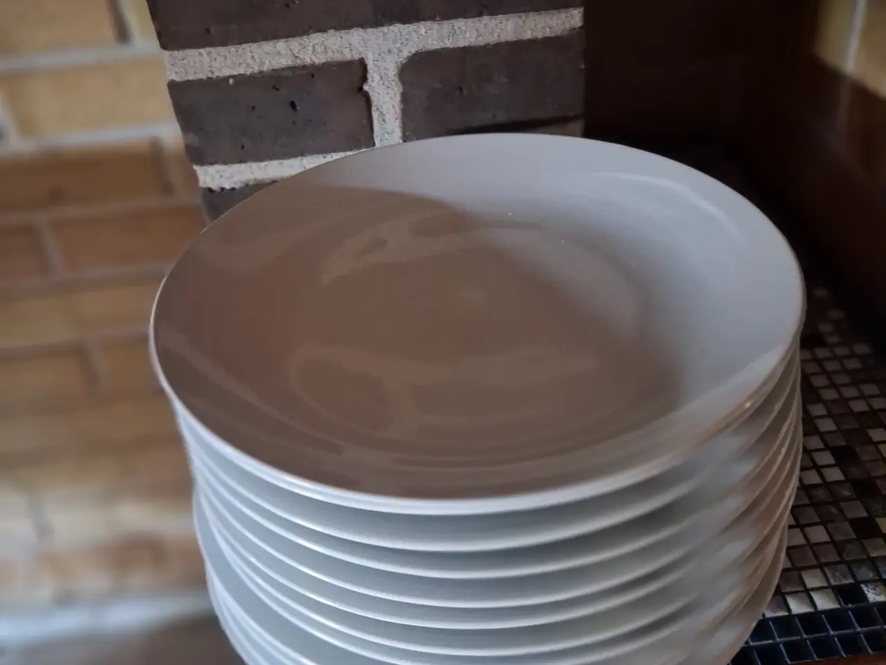 Billede 1 - Kopper og Tallerkner