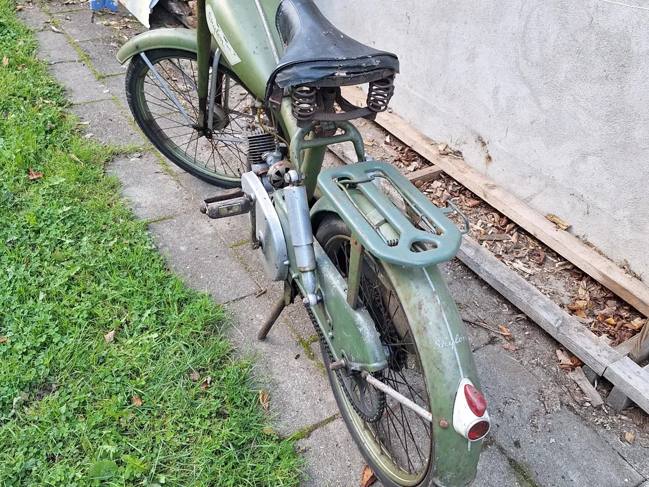 Billede 5 - Veteran knallert skylon sving