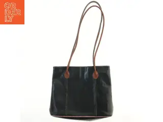 Sort lædertaske med lange stropper (str. 37x30 cm)