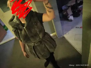 Pels vest