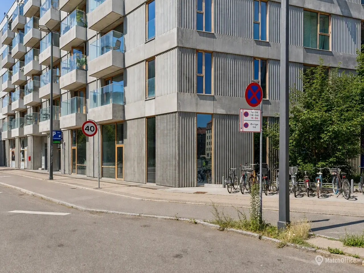 Billede 10 - 236 m² hjørnebutik med markant facade