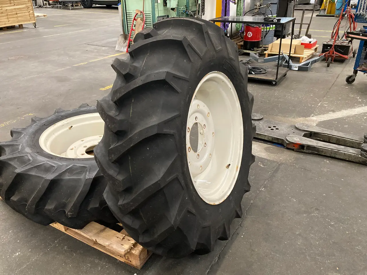 Billede 2 - Traktor hjul til Kompakt traktor 