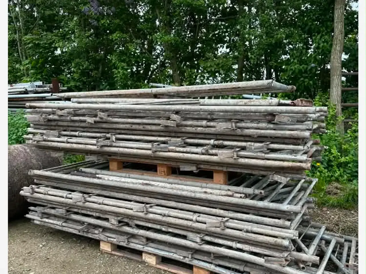 Billede 6 - Mælketank/mælkeroboter/kostald /kalvehytter/