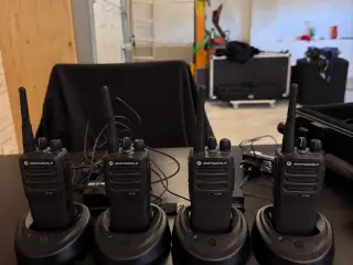 Motorola walkie talkies DP1400