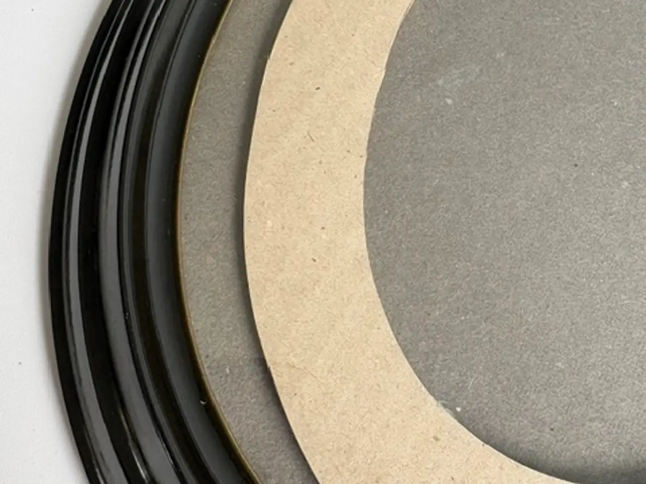 Billede 3 - Oval sort billedramme med passepartout