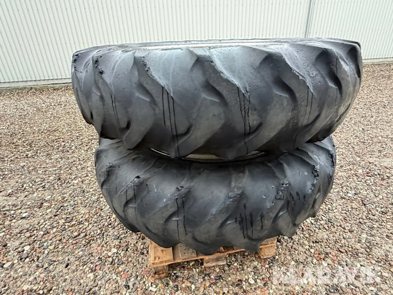 Billede 3 - Tvillingehjulsæt Goodyear