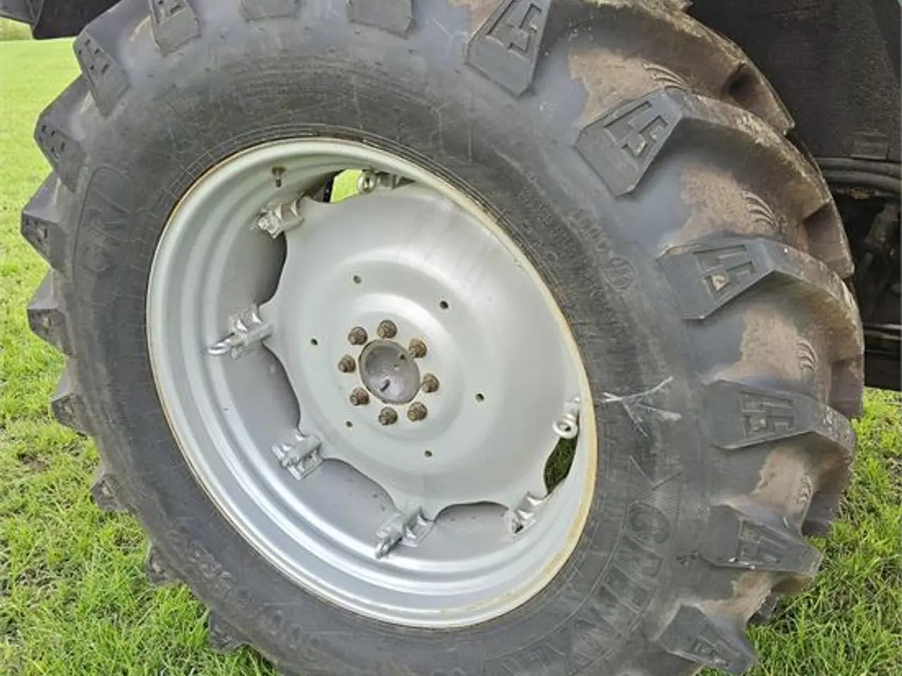 Billede 66 - Massey Ferguson 8130 - 4WD - Dynashift - Video