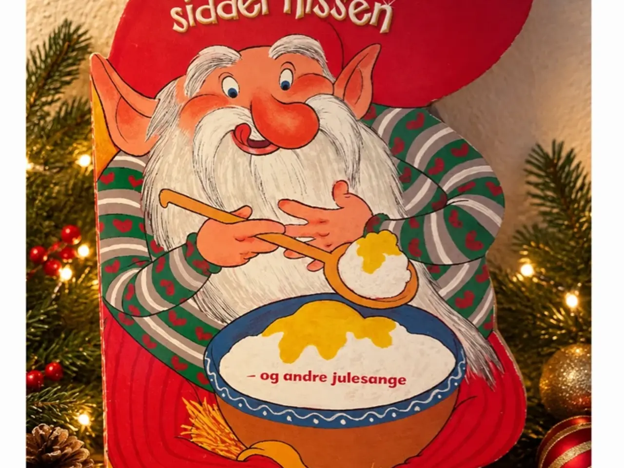 Billede 1 - På loftet sidder Nissen.