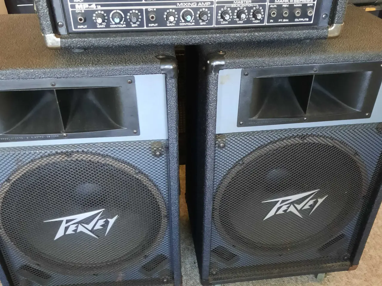 Billede 1 - Oprydnings salg: Peavey højt/mixer