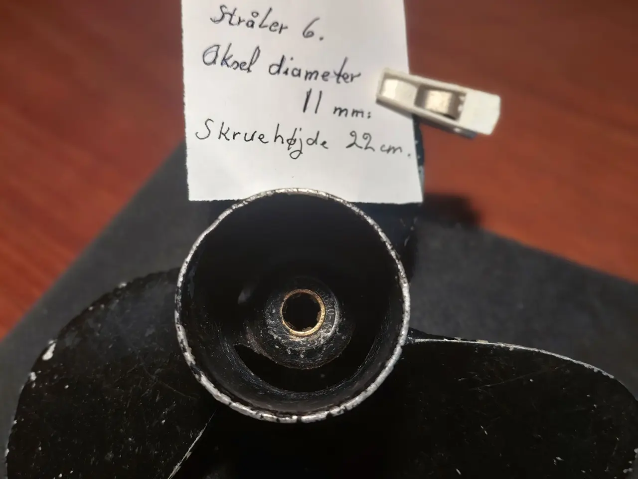 Billede 2 - Propeller til Påhængsmotor.