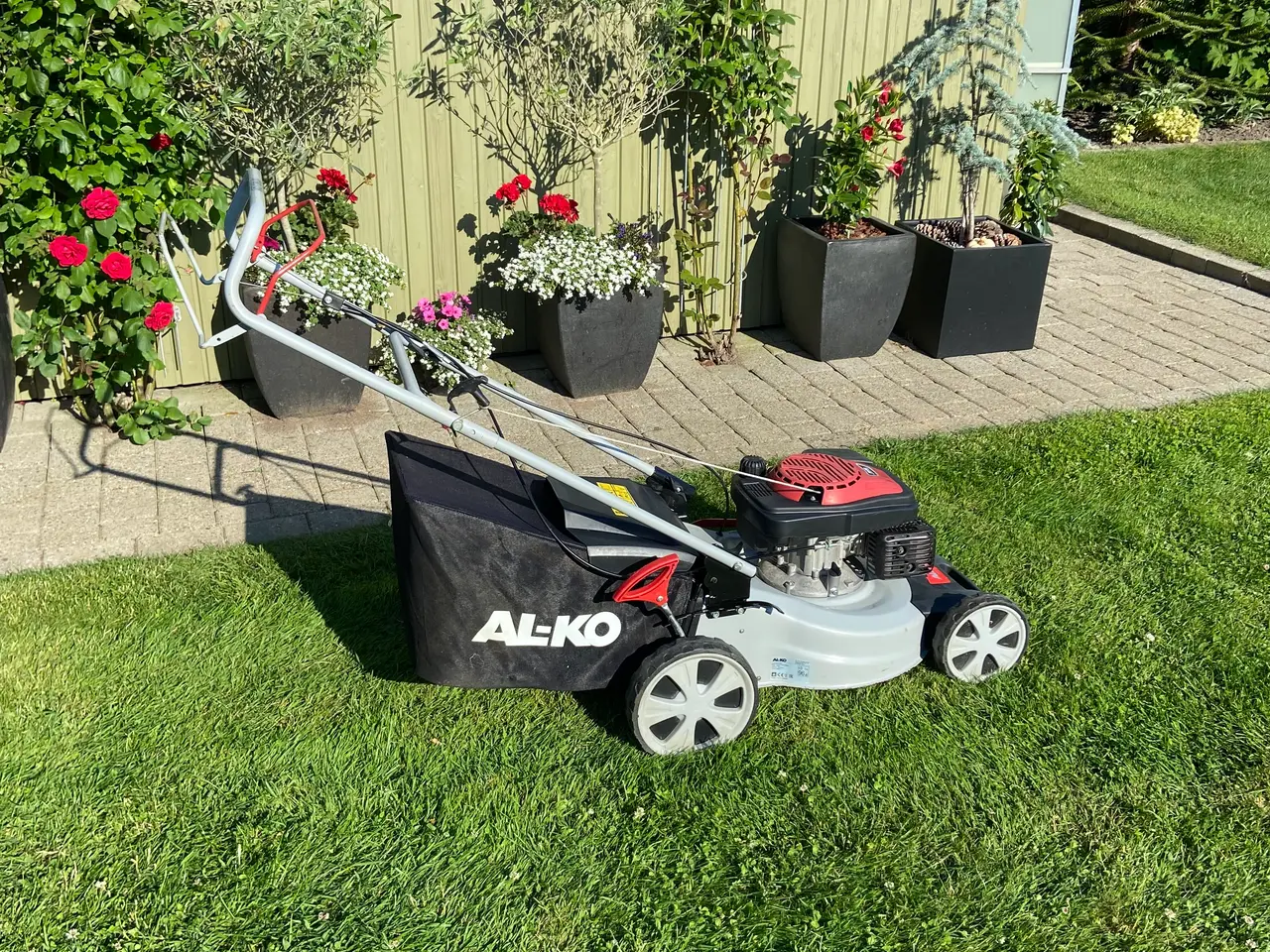 Billede 2 - Rigtig fin AL-KO benzinplæneklipper med Fremtræk o