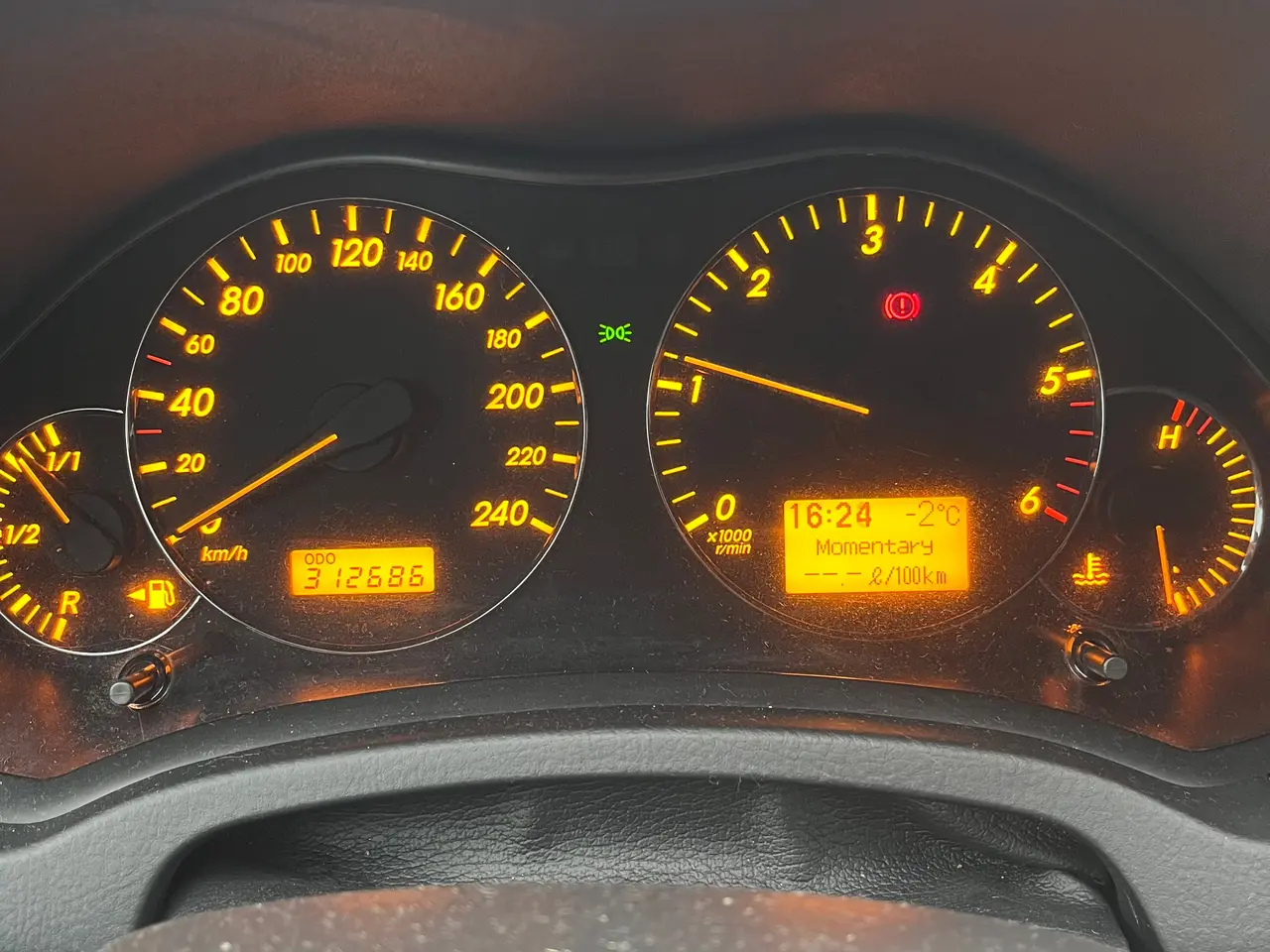 Billede 8 - Toyota Avensis 2,2 Dcat