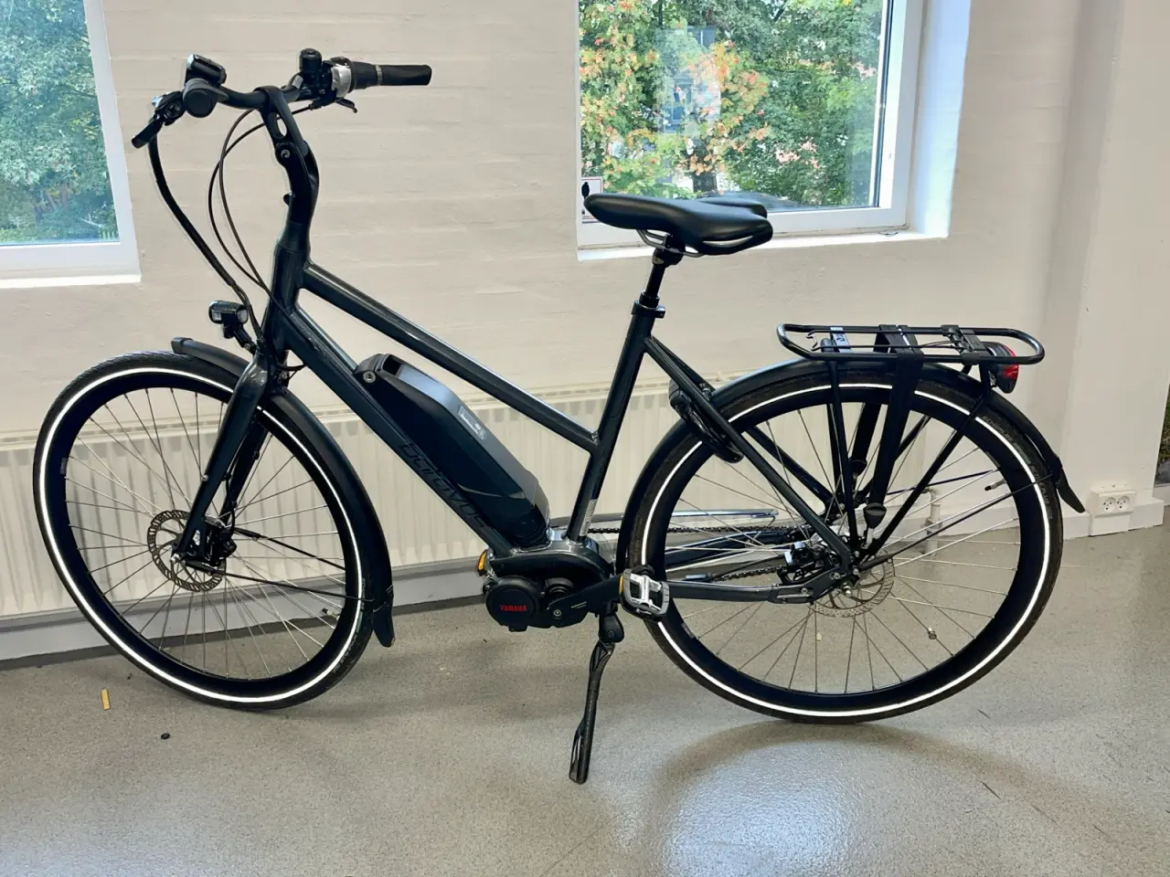 Billede 2 - Batavus elcykel, står som ny