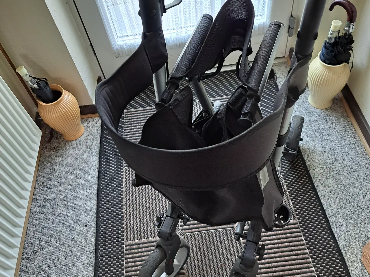 Billede 3 - Rollator næsten ubrugt