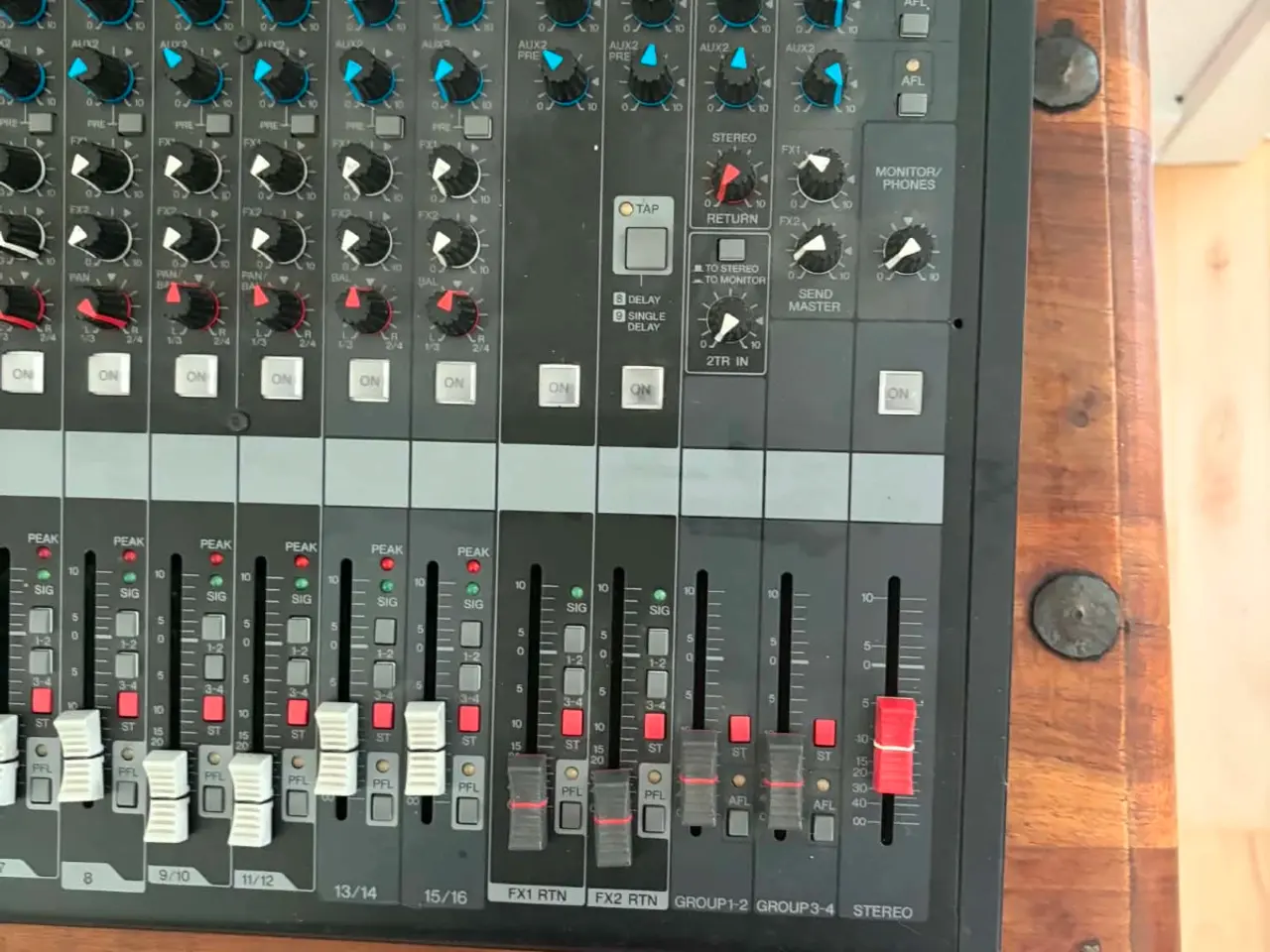 Billede 4 - Yamaha mgp16x med fantompower.