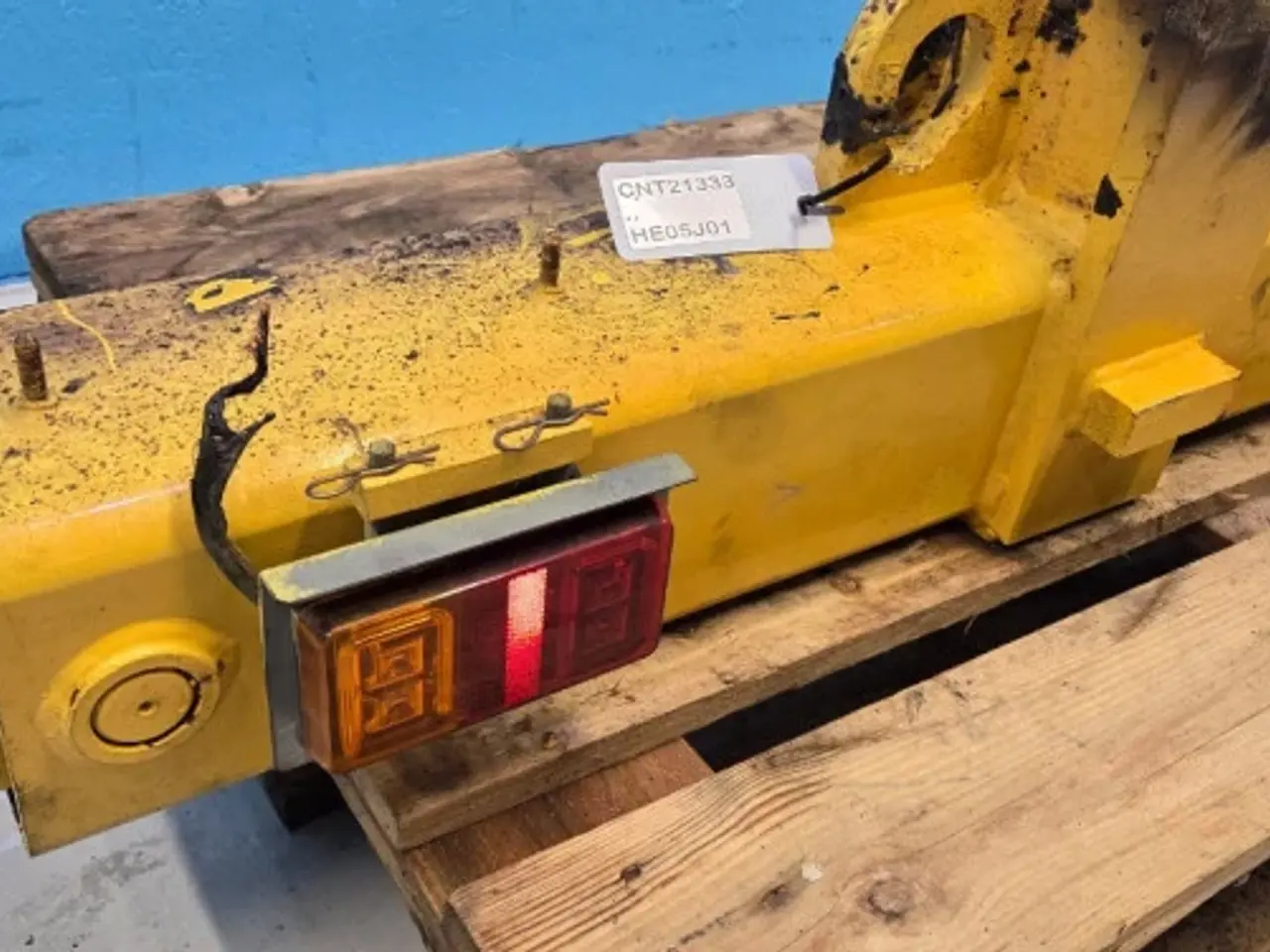 Billede 10 - New Holland LB115B Støtteben L. 87376353