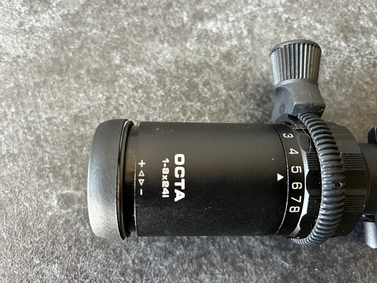 Billede 2 - Drivjagts kikkert 1-8x24