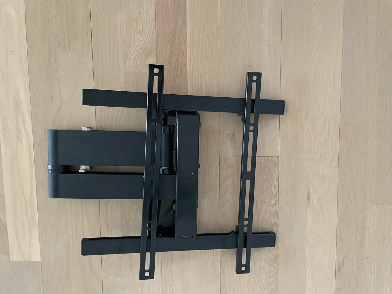 Billede 10 - Flot 40" JVC TV med vægophæng til salg