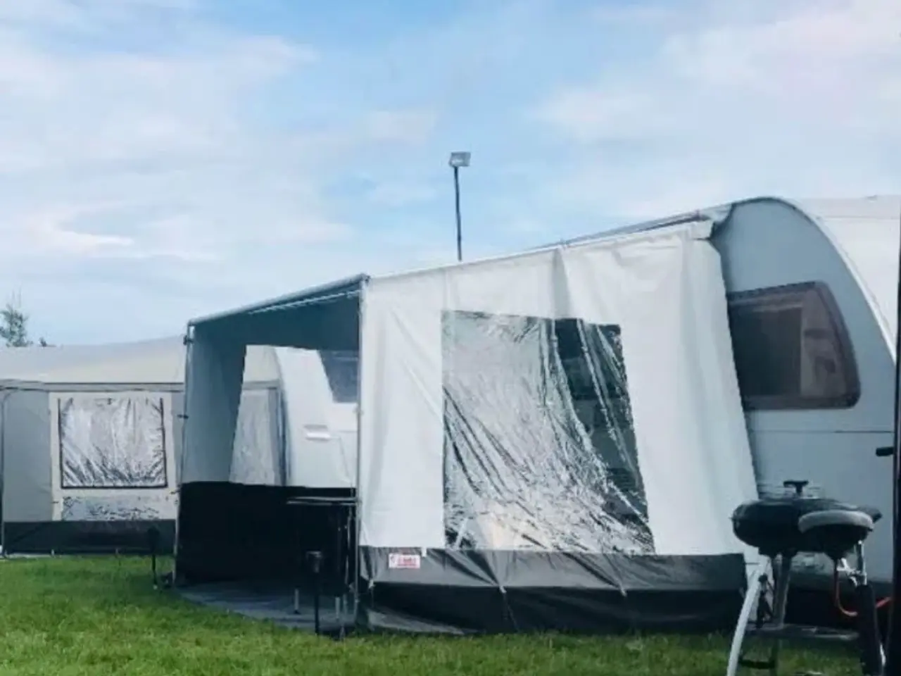 Billede 2 - Knaus Südwind 450