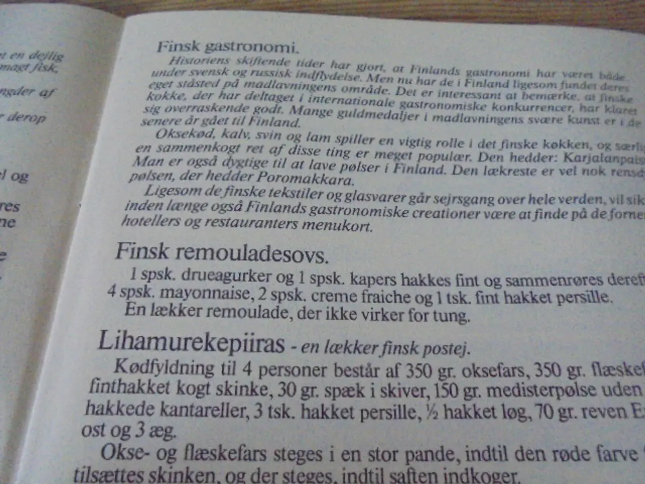 Billede 2 - Når gryden koger, blomstrer venskabet