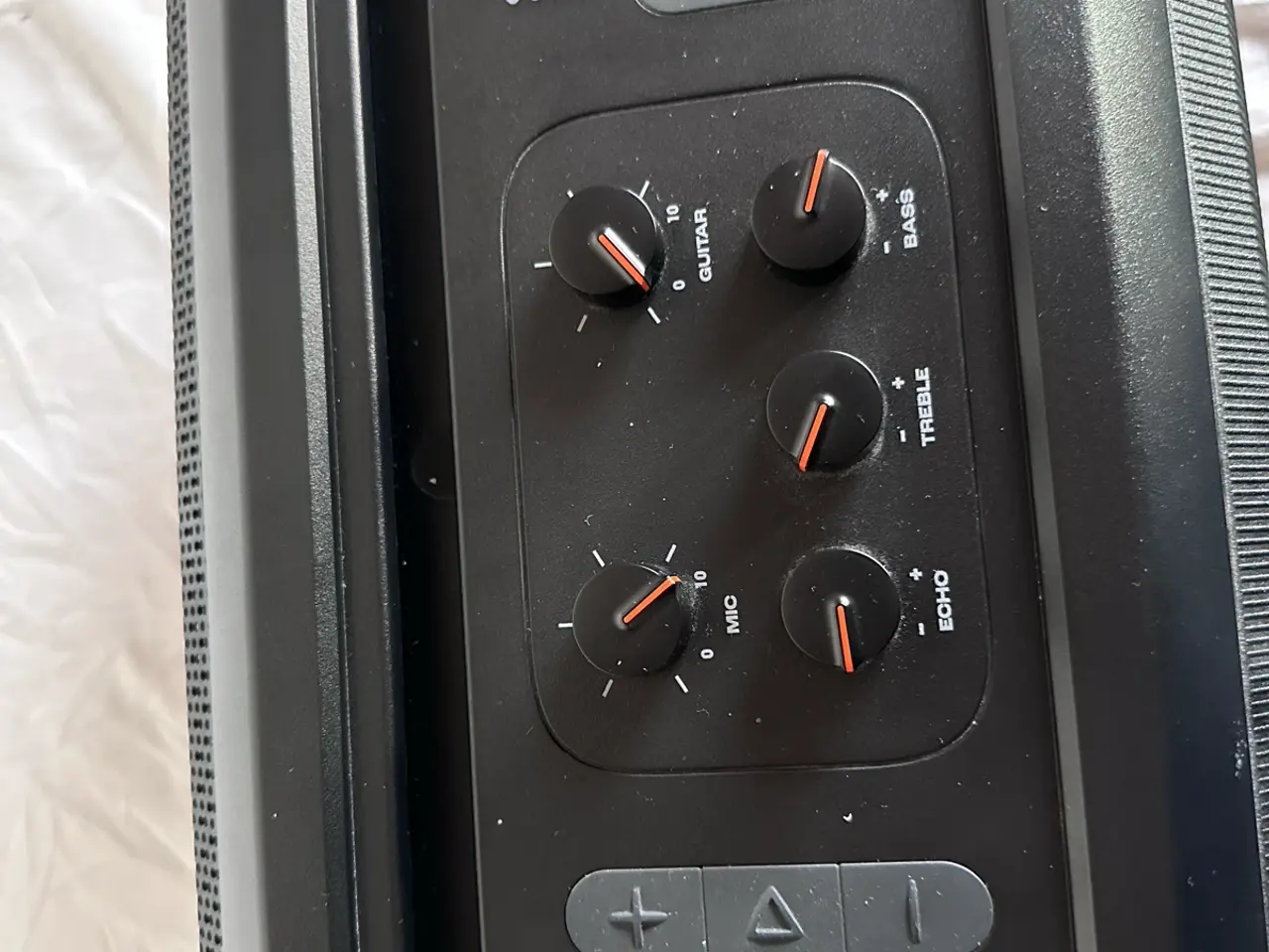 Billede 2 - JBL PartyBox On-The-Go – med mikrofon og rem