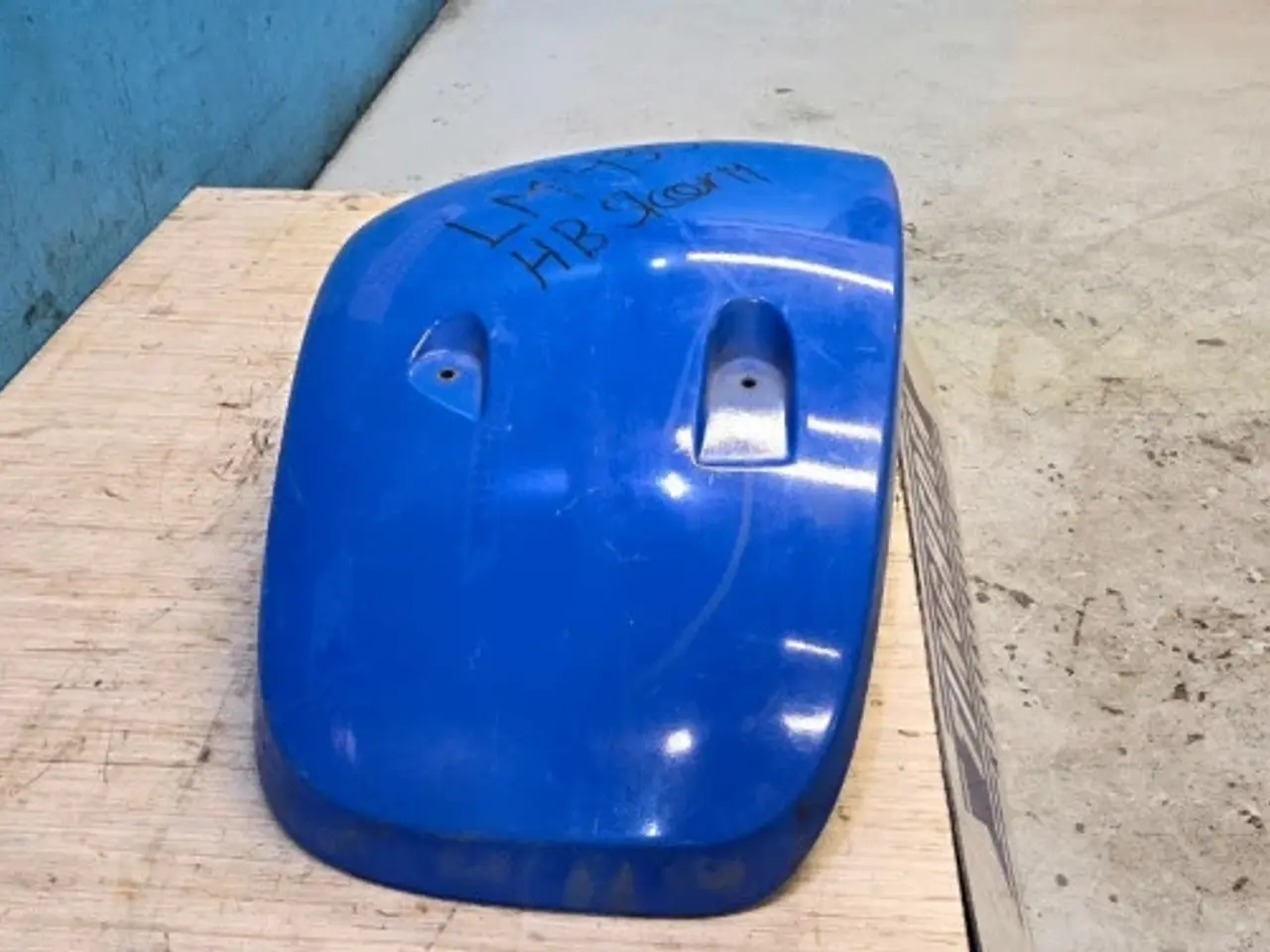 Billede 3 - New Holland LM435A Hjulskærm R. 85820327