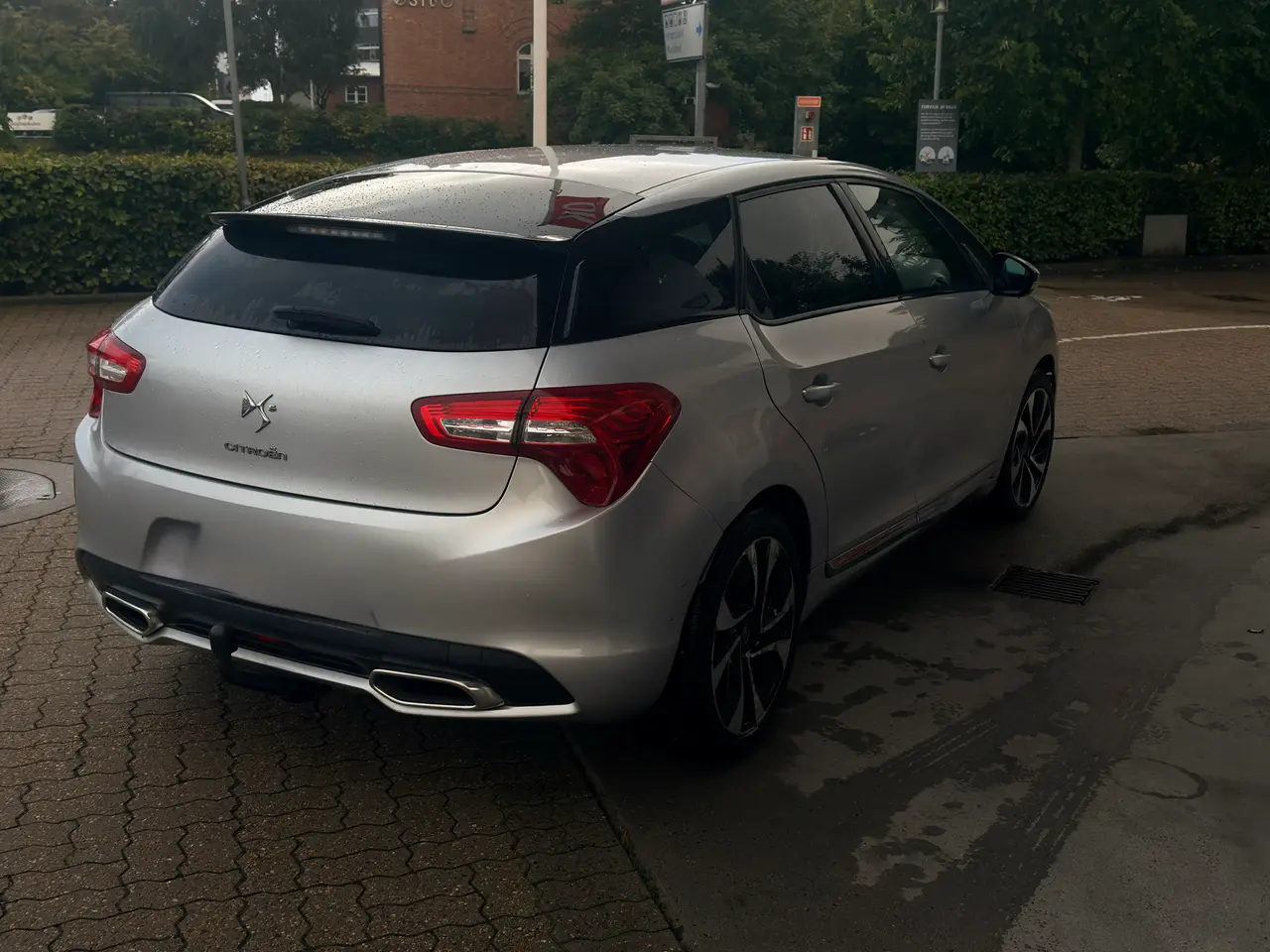 Billede 4 - Citroën DS5 BlueHDi 180 Design EAT6 2,0 5d