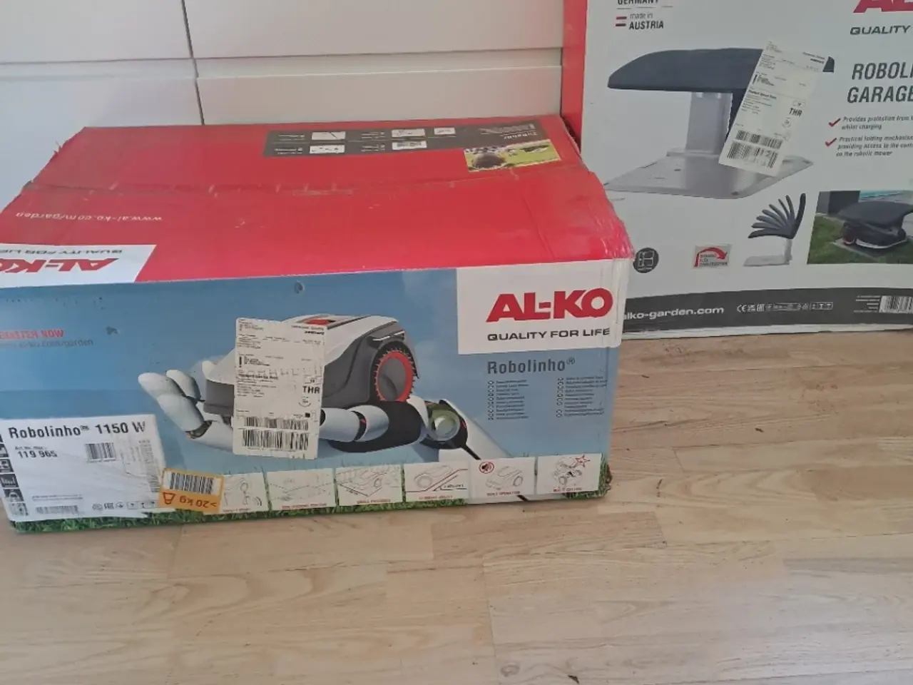 Billede 1 - Helt nyAL-KO 1150W robotplæneklipper og Garage Tag